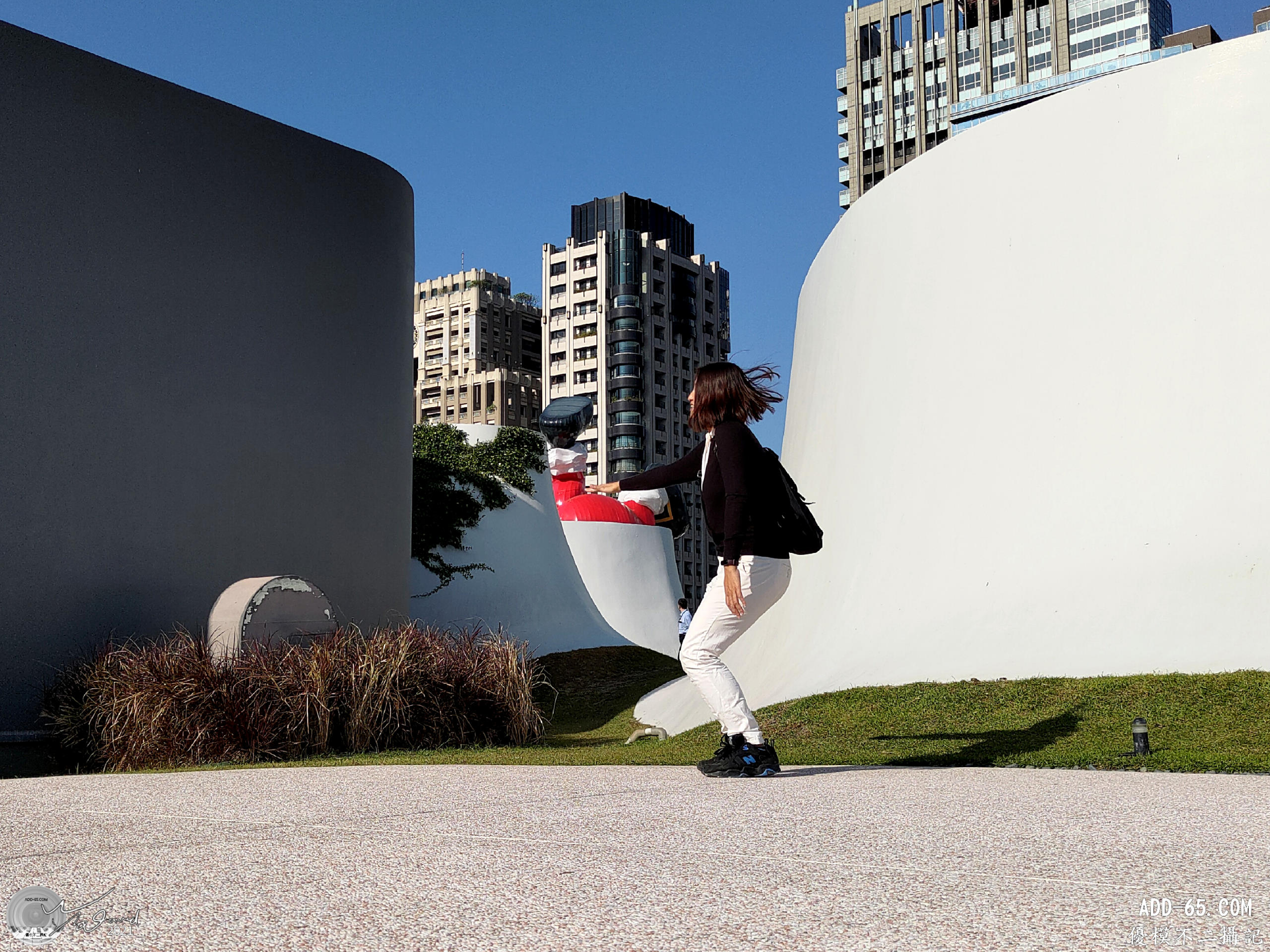 E_20211215_212718_P_20211215_142803